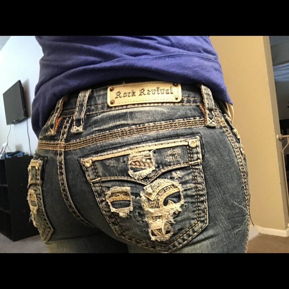 SOLD ON MER! Rock Revival Jeans
